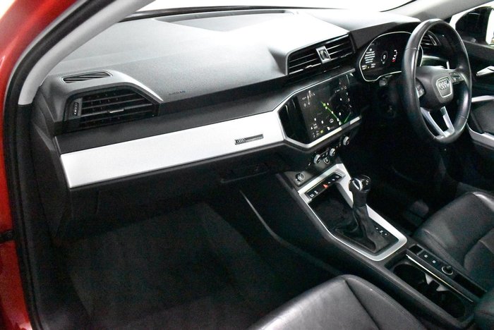 2022 Audi Q3 35 TFSI S line
