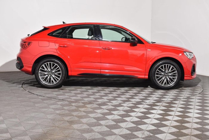 2022 Audi Q3 35 TFSI S line
