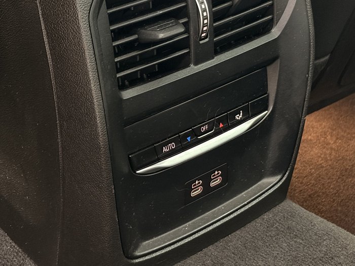 2022 BMW 3 Series 330i M Sport