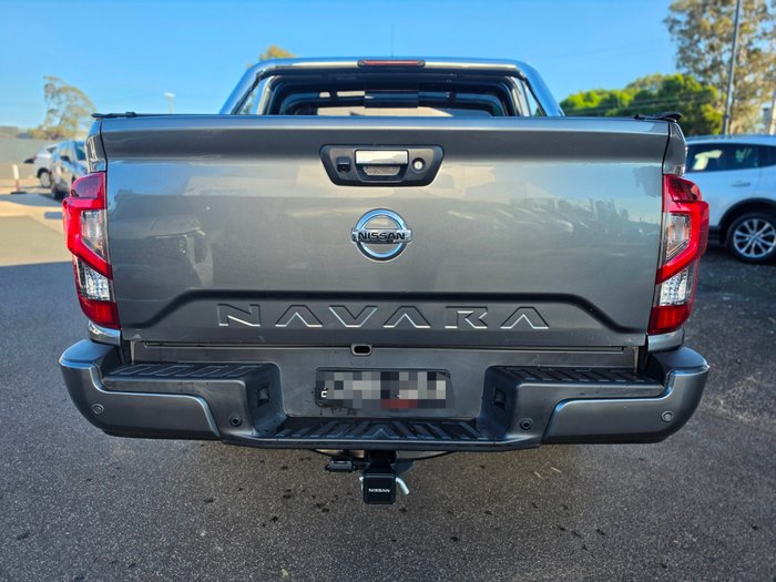 2023 Nissan Navara ST-X