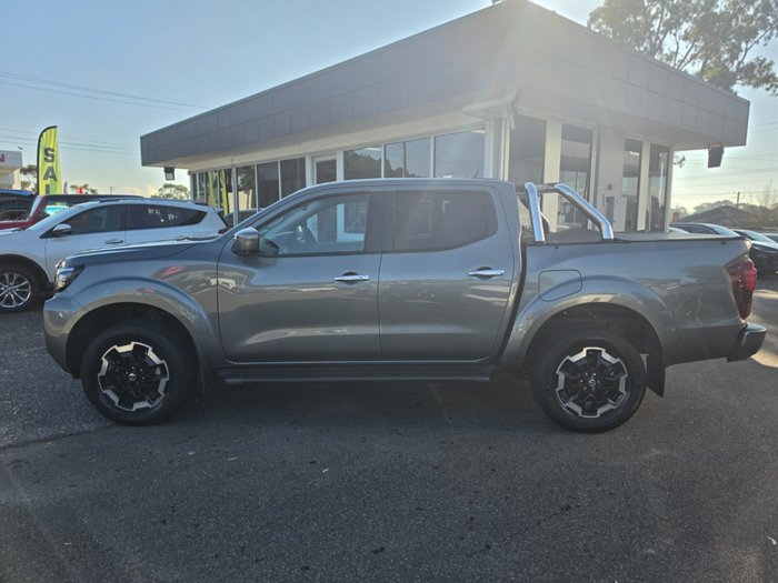2023 Nissan Navara ST-X