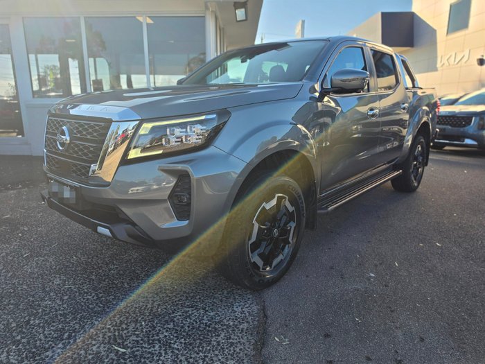 2023 Nissan Navara ST-X
