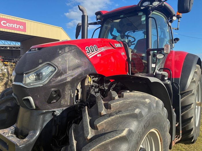 2017 CASE IH Optum 300