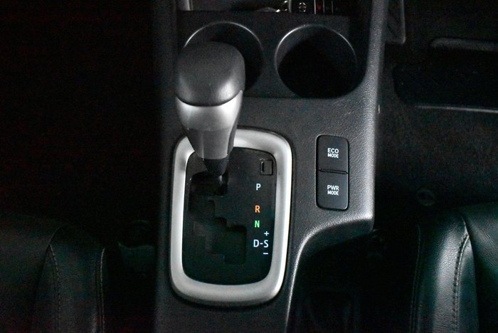 2020 Toyota Hilux SR5