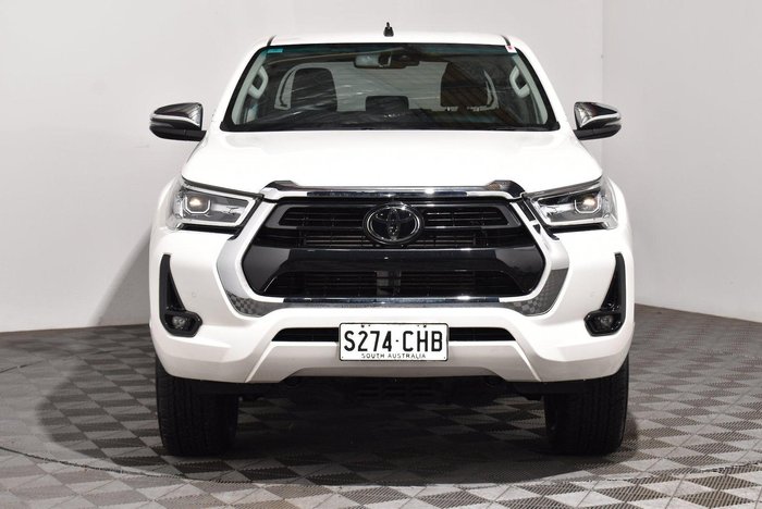 2020 Toyota Hilux SR5