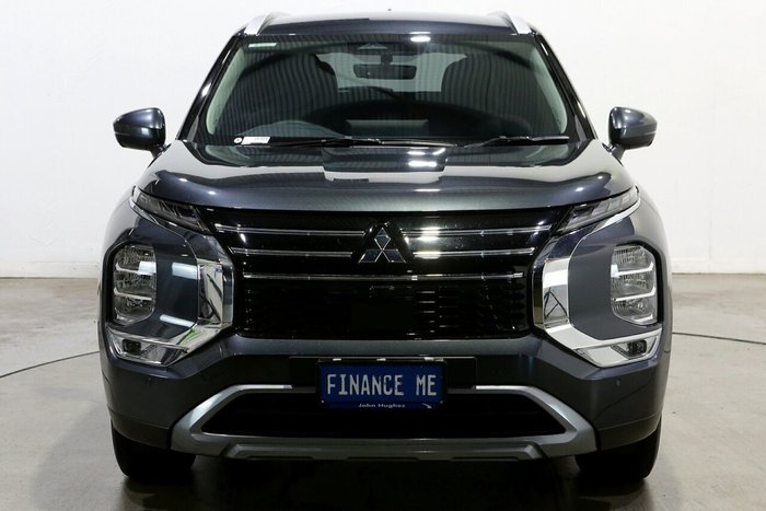 2025 Mitsubishi Outlander LS