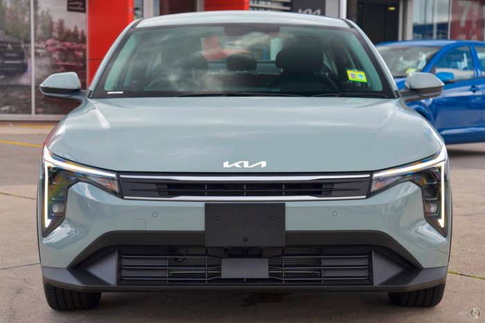 2025 Kia K4 Sport+