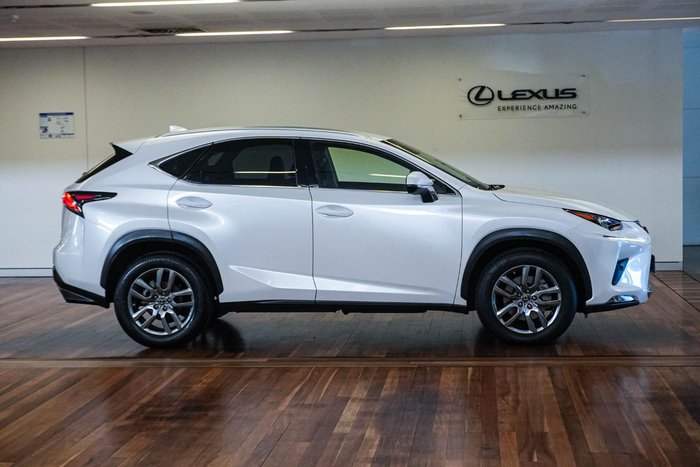2020 Lexus NX 300 Luxury