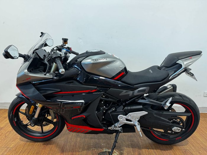 2023 CFMoto 450 SR ABS Black