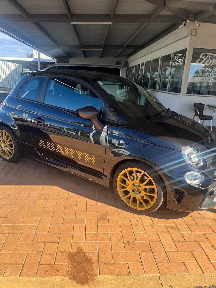 2024 Abarth 695 75 Anniversario
