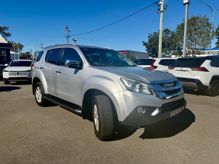 2016 Isuzu MU-X LS-T