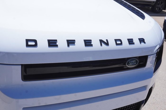 2025 Land Rover Defender 110 D350 X-Dynamic HSE