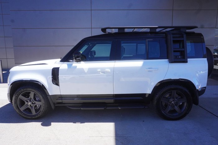 2025 Land Rover Defender