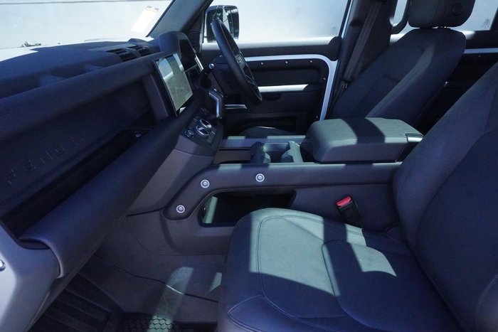 2025 Land Rover Defender
