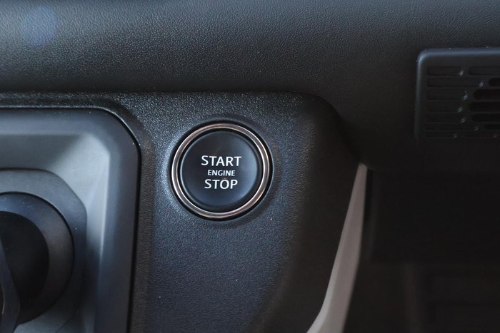 2023 Land Rover Defender 110 D300 X-Dynamic HSE