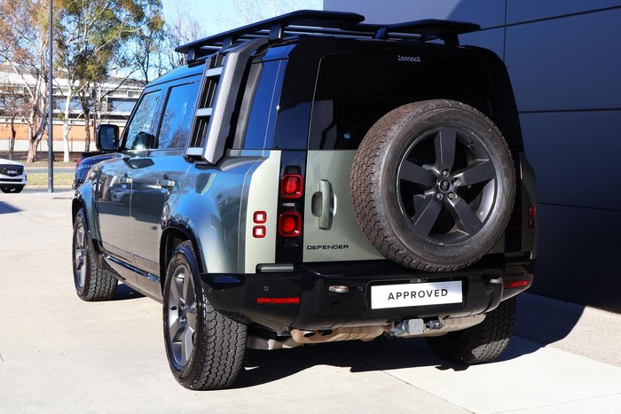 2023 Land Rover Defender 110 D300 X-Dynamic HSE
