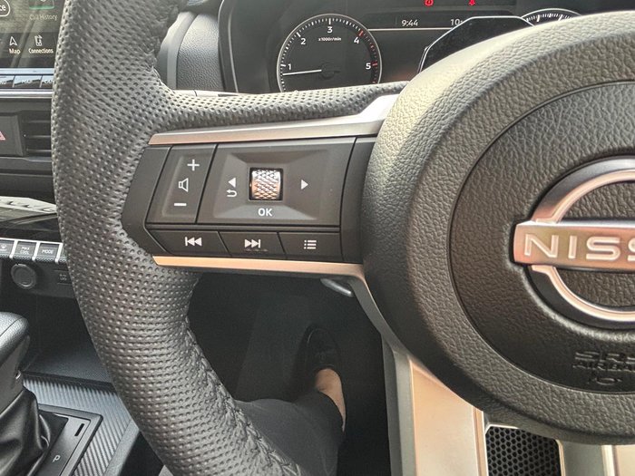 2026 Nissan Navara ST