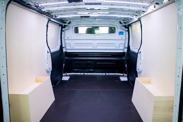 2026 Renault Trafic Premium X82 MY26 Glacier White