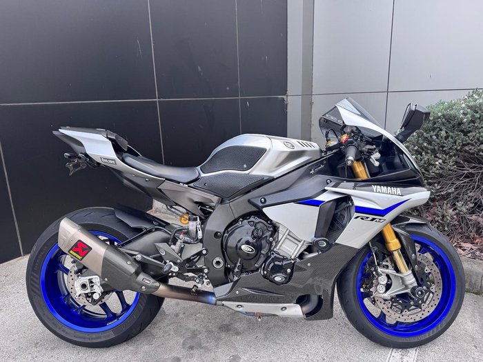2015 Yamaha YZF-R1M R1 Silver