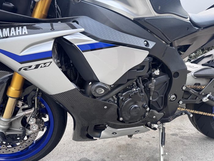 2015 Yamaha YZF-R1M R1 Silver