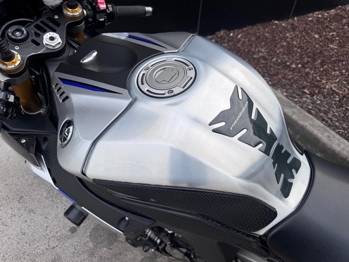2015 Yamaha YZF-R1M R1 Silver