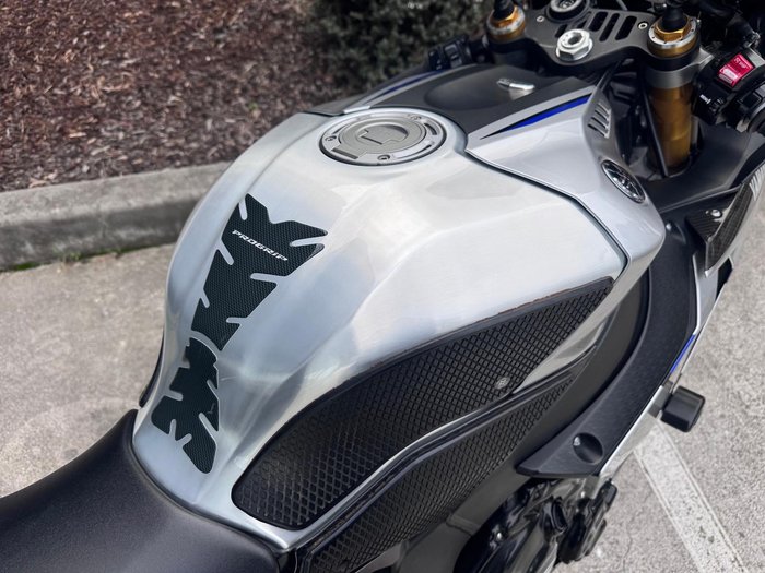 2015 Yamaha YZF-R1M R1 Silver