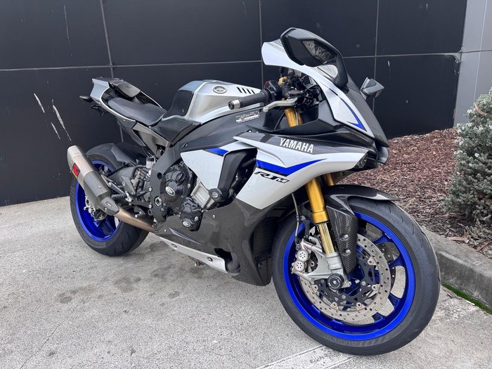 2015 Yamaha YZF-R1M R1 Silver
