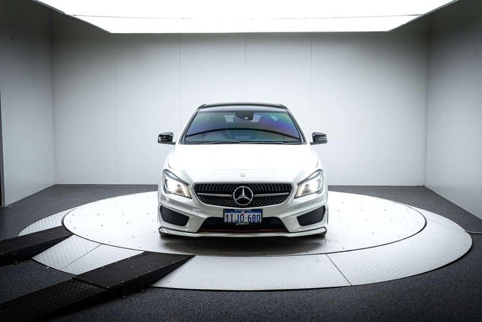 2014 Mercedes-Benz CLA-Class