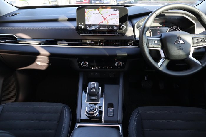 2025 Mitsubishi Outlander Aspire