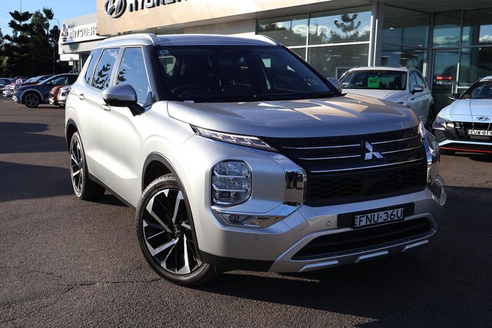 2025 Mitsubishi Outlander