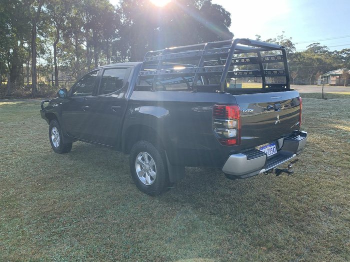 2022 Mitsubishi Triton GLX+ MR MY22.5 4X4 Dual Range Black Mica