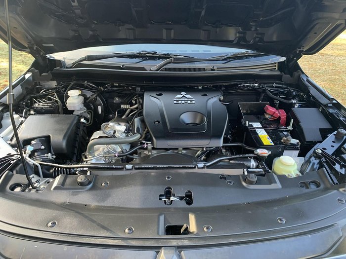 2022 Mitsubishi Triton GLX+ MR MY22.5 4X4 Dual Range Black Mica