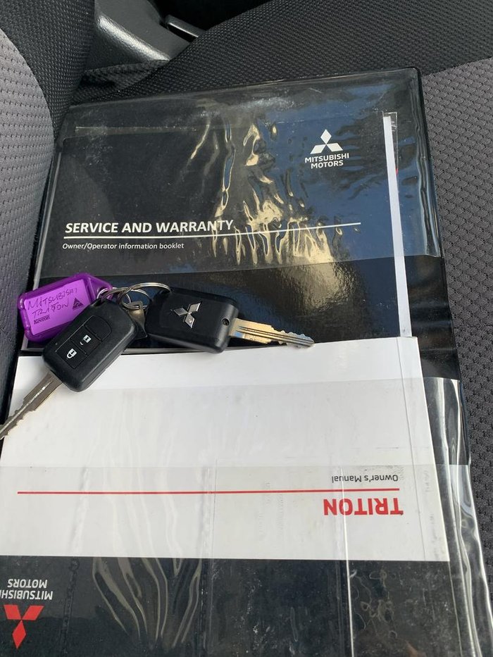 2022 Mitsubishi Triton GLX+ MR MY22.5 4X4 Dual Range Black Mica