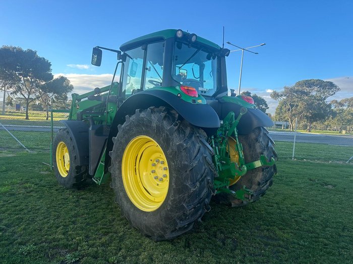 2015 John Deere 6150M