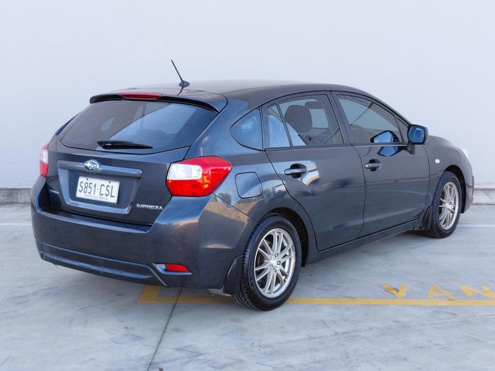 2012 Subaru Impreza 2.0i
