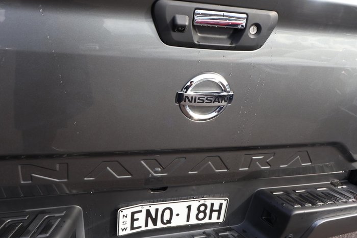 2021 Nissan Navara ST-X
