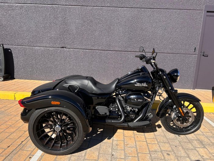 Harley-Davidson Freewheeler 114 (FLRT) Freewheeler