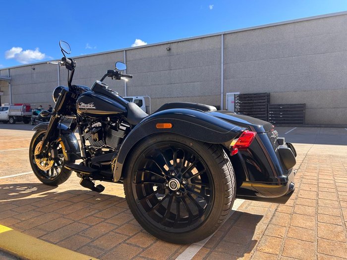 2025 Harley-Davidson Freewheeler 114 (FLRT)