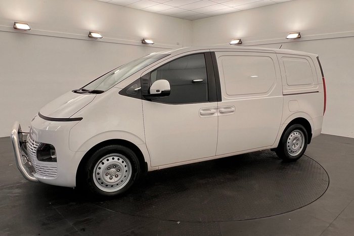 2021 Hyundai STARIA LOAD