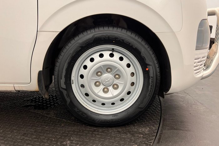 2021 Hyundai STARIA LOAD