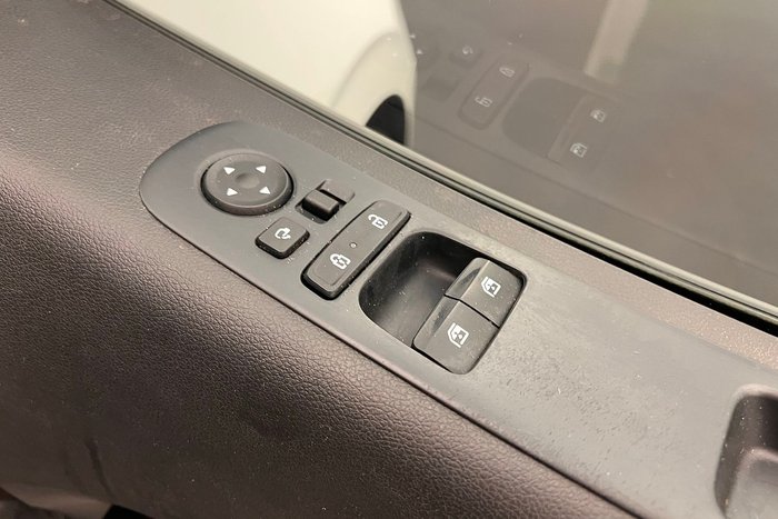 2021 Hyundai STARIA LOAD
