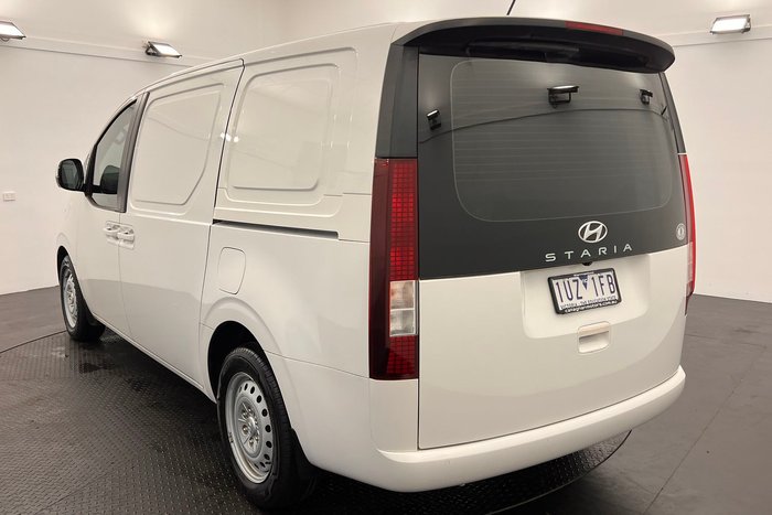 2021 Hyundai STARIA LOAD