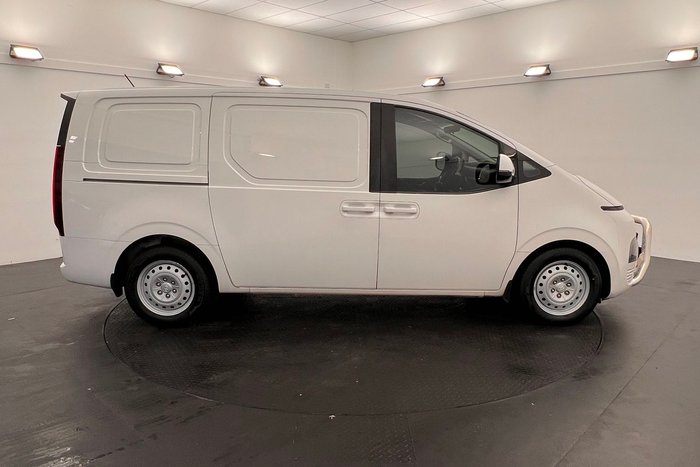 2021 Hyundai STARIA LOAD