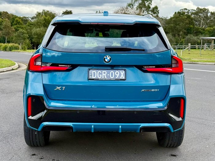 2025 BMW X1 xDrive20i M Sport