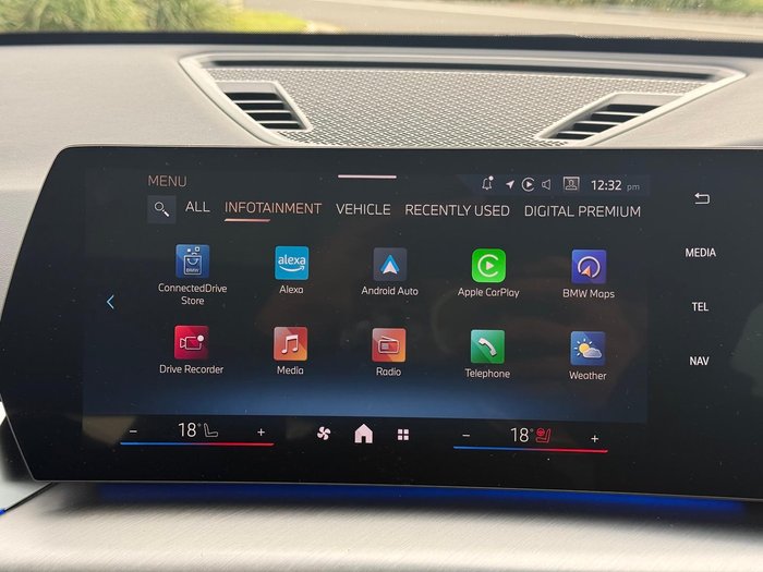 2026 BMW X1 sDrive18i