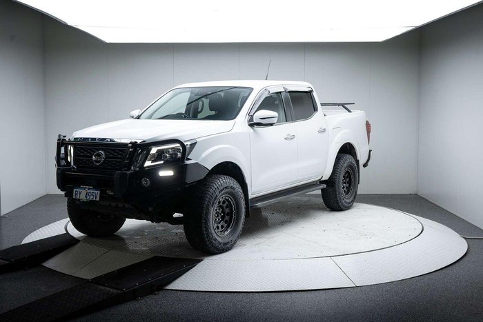 2021 Nissan Navara ST
