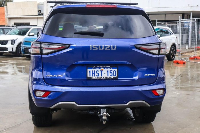 2022 Isuzu MU-X LS-T