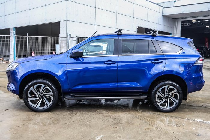 2022 Isuzu MU-X LS-T