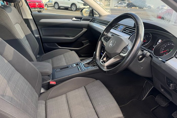 2022 Volkswagen Passat