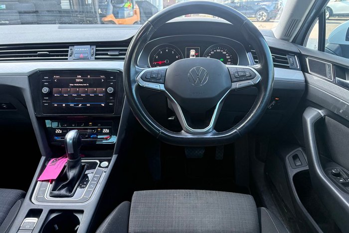 2022 Volkswagen Passat 140TSI Business